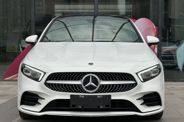 Used Mercedes-Benz A-Class 2022 Revised Version A 200 L Sport Sedan Fashionable Style Exterior 6