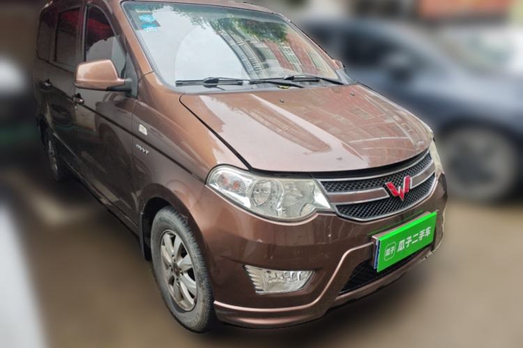 Used Wuling Hongguang 2016 1.5L S1 Deluxe Model China V-standard Front Right 45 Deg