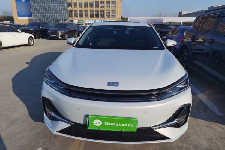 Used Geely Galaxy Galaxy A7 2025 Model EM-i 70km Luxury Edition
