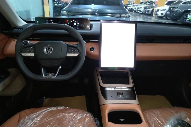 Used CHANGAN Eado PHEV 2025 Smart New Blue Whale 145KM Battleship Edition
