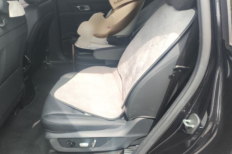 Used Li Auto ONE 2021 Extended-Range 6-Seater Version Left Rear Seat