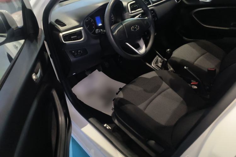 Used Hyundai Verna (older generation) 2017 1.4L Manual Refreshed Version China V Standard