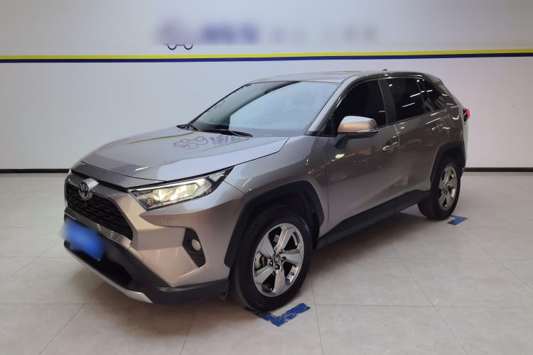 Used Toyota RAV4 2021 2.0L CVT Two-Wheel Drive Fashion Edition
