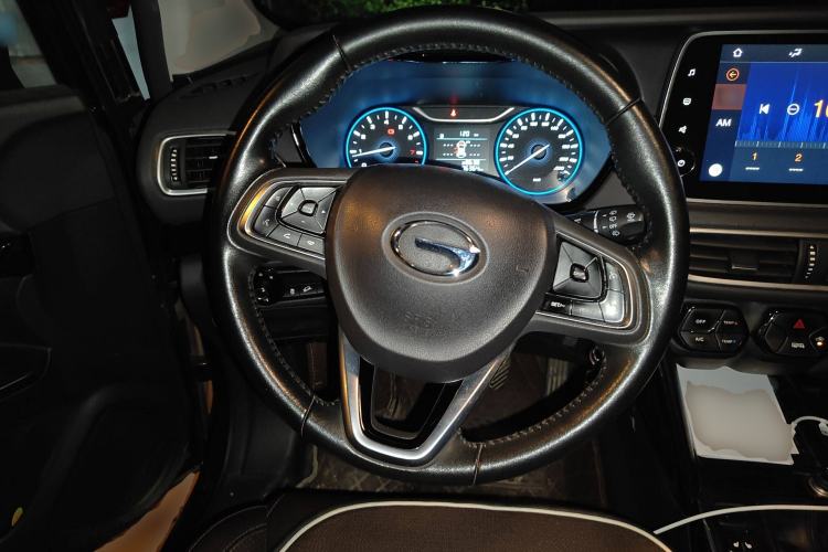 Used GAC Trumpchi GS4 2018 235T Manual Two-Wheel Drive Luxury Edition
