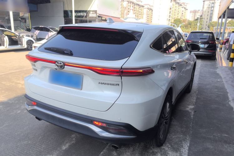 Used Toyota Harrier 2022 2.0L CVT Two-Wheel Drive Deluxe Edition