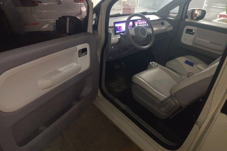 Used Wuling Air ev 2023 - Four Seats - Advanced Edition