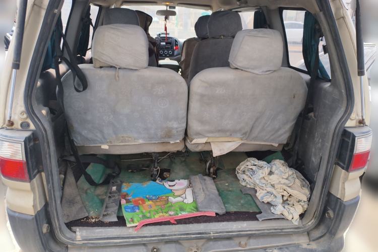 Used FORTHING Lingzhi 2014 V3 1.5L 7-Seater Standard Model II
