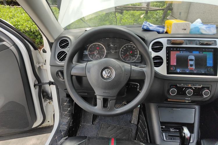 Used Volkswagen Tiguan 2016 280TSI Automatic Two-Wheel-Drive Silk Road Style Edition Steering Wheel