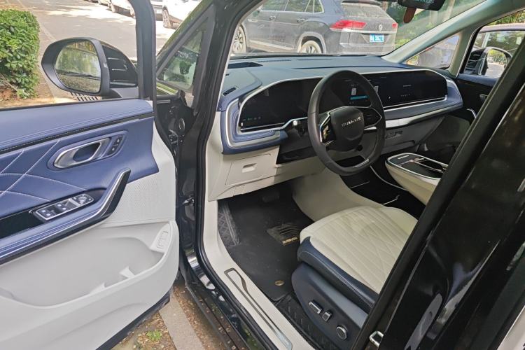 Used SAIC MAXUS G90 2023 2.0T Interstellar Seven-Seater
