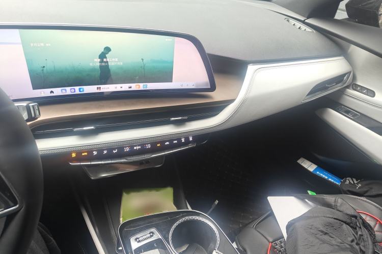 Used Cadillac GT4 2023 25T Luxury Model