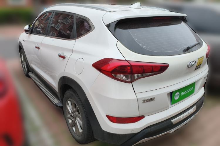 Used Hyundai Tucson 2015 1.6T Dual-Clutch Two-Wheel-Drive Smart Model Rear Left 45 Deg