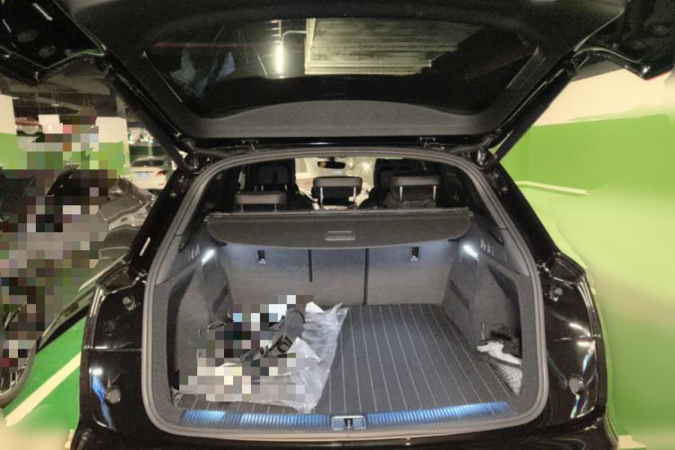 Used Audi Q5L 2024 40 TFSI Luxury Dynamic Edition Trunk