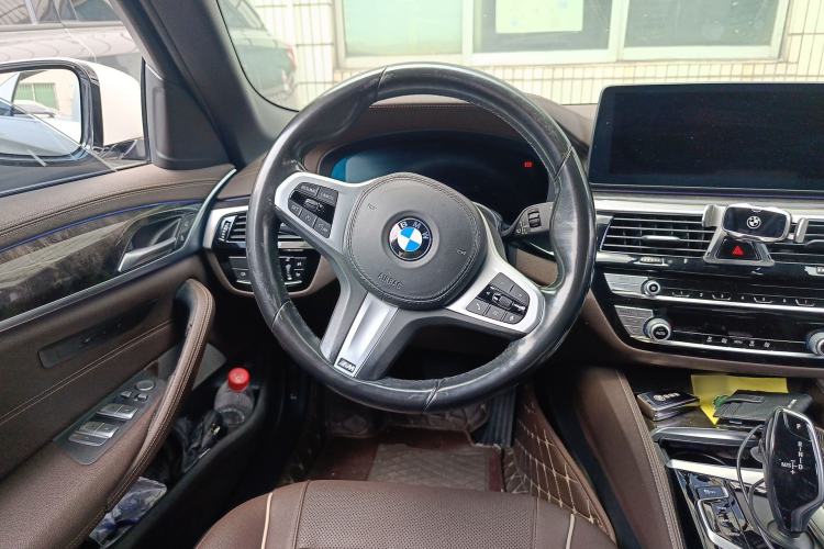 Used BMW 5 Series 2021 525Li M Sport Package Steering Wheel