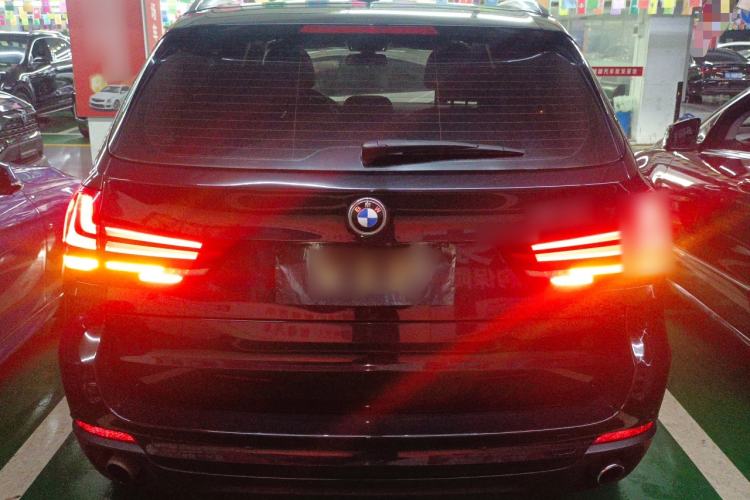 Used BMW X5 2017 xDrive35i Middle East Rear