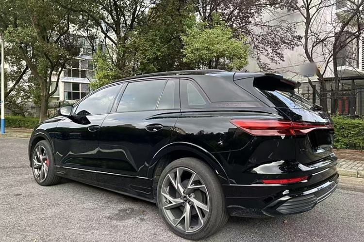 Used Audi Q5 e-tron 2023 40 e-tron Starry Edition Black Warrior Version

