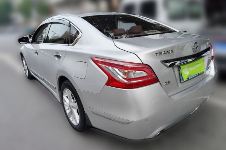 Used Nissan Teana 2015 2.5L XL-Upper NAVI Tech Champions League Deluxe Edition
