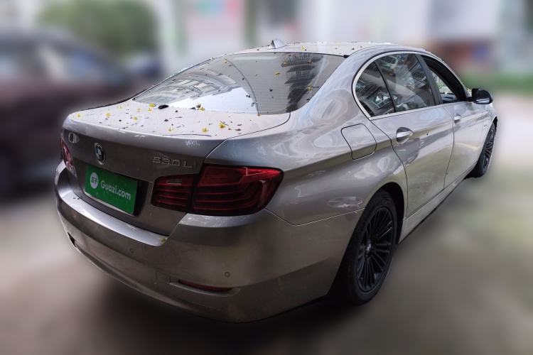 Used BMW 5 Series 2014 525Li Leading Model
