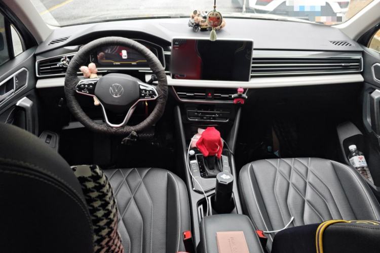 Used Volkswagen Tiguan L 2022 330TSI Automatic Two-Wheel Drive Smart Edition
