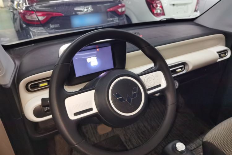 Used Wuling Hongguang MINIEV 2024 3rd Generation 215km Youth Edition
