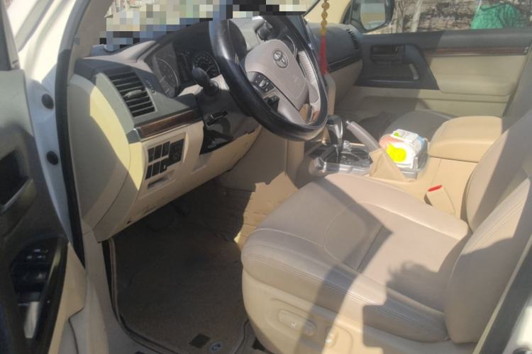Used Toyota Land Cruiser  Driver Seat