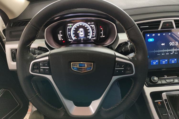 Used Geely Auto Emgrand X7 Sport 2016 1.8TD Automatic Smart Connectivity Version Steering Wheel