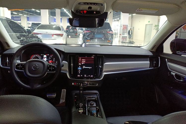 Used Volvo S90 2020 T5 Zhiyi Sport Edition
