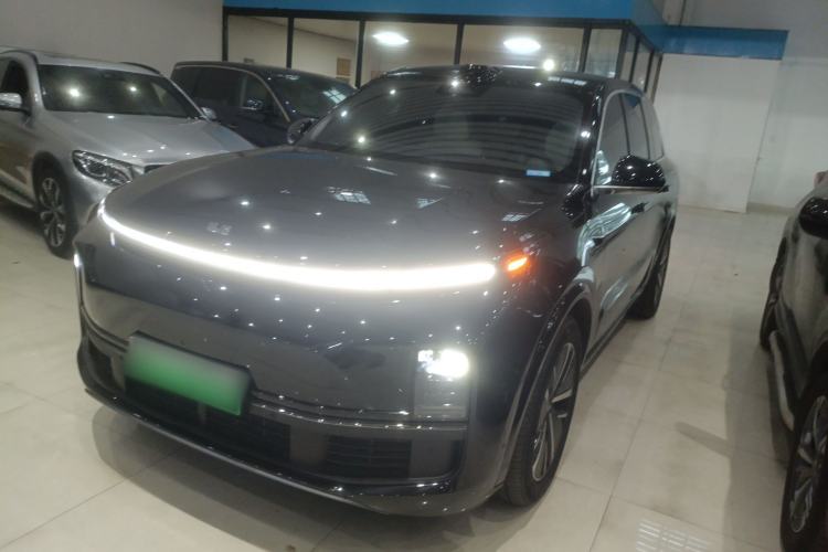 Used Li Auto L8 2024 Pro Model
