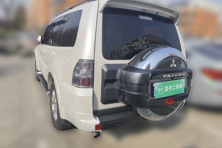 Used Mitsubishi Pajero 2019 3.0L Automatic Standard Edition
