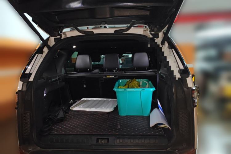 Used Land Rover Discovery 2019 3.0 SC V6 SE