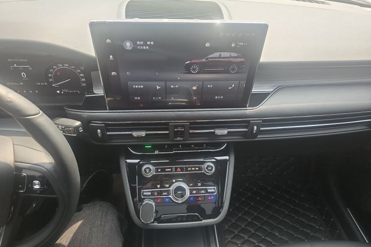 Used Lincoln Corsair 2020 2.0T Two-Wheel Drive Luxury Edition Audio And AC Panel