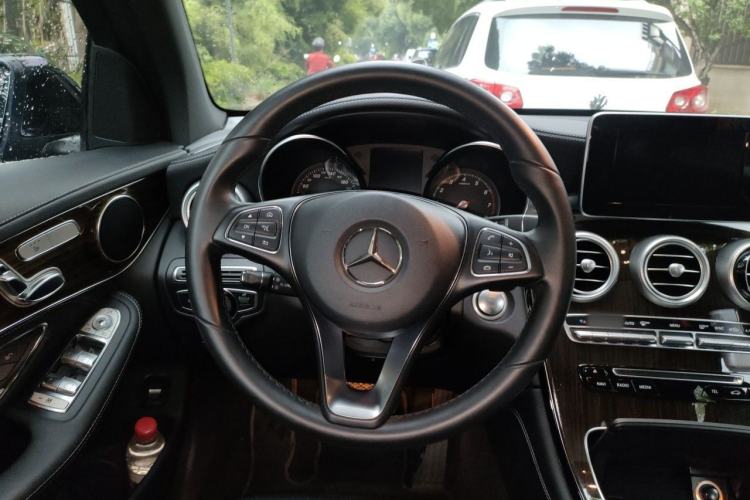 Used Mercedes-Benz GLC 2017 GLC 260 4MATIC Dynamic Edition