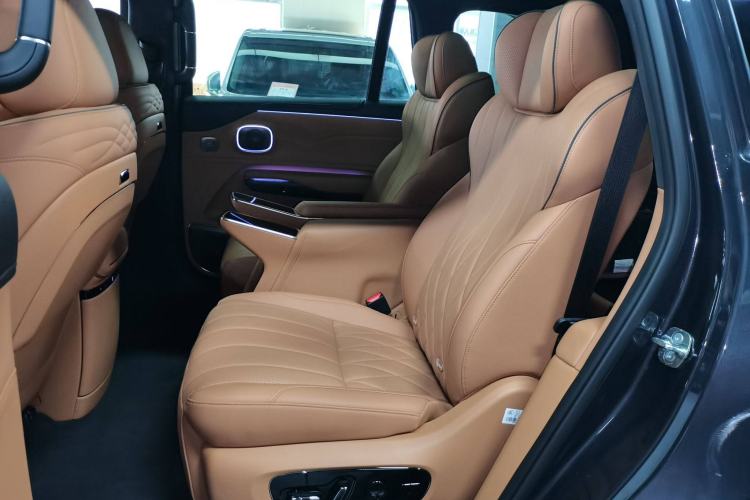 Used Hyptec HL 2025 700 Ultra Six-Seater All-Wheel-Drive LiDAR Version