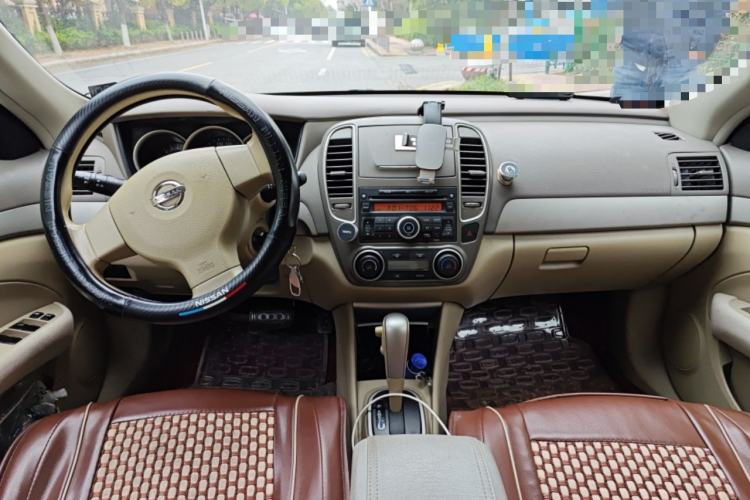 Used Nissan Sylphy 2016 Classic 1.6XE Automatic Comfort Edition Interior 2