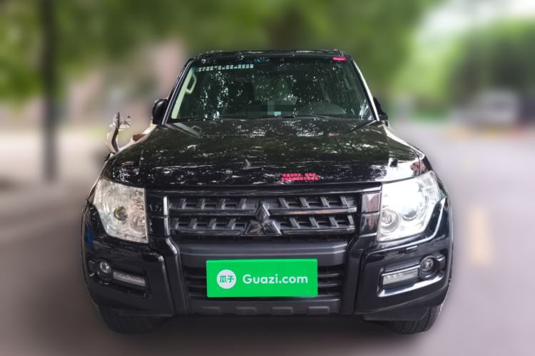 Used Mitsubishi Pajero 2018 3.0L Automatic Comfort Edition
