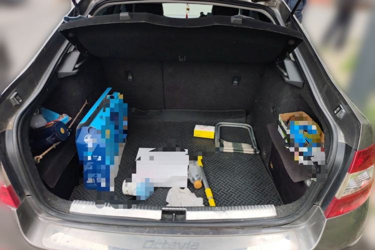 Used Skoda Octavia 2017 1.6L Manual Trend Edition Trunk