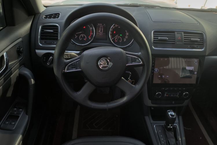 Used Skoda Yeti 2014 1.4TSI DSG Explorer Edition Steering Wheel