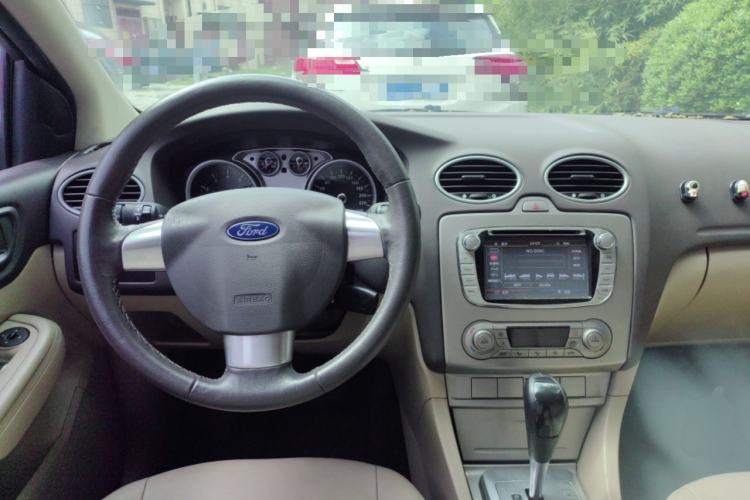 Used Ford Focus 2013 Hatchback Classic 1.8L Automatic Fashion Edition Steering Wheel