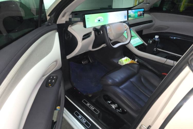 Used IM LS7 2023 90 kWh Elite Rear-Drive Version