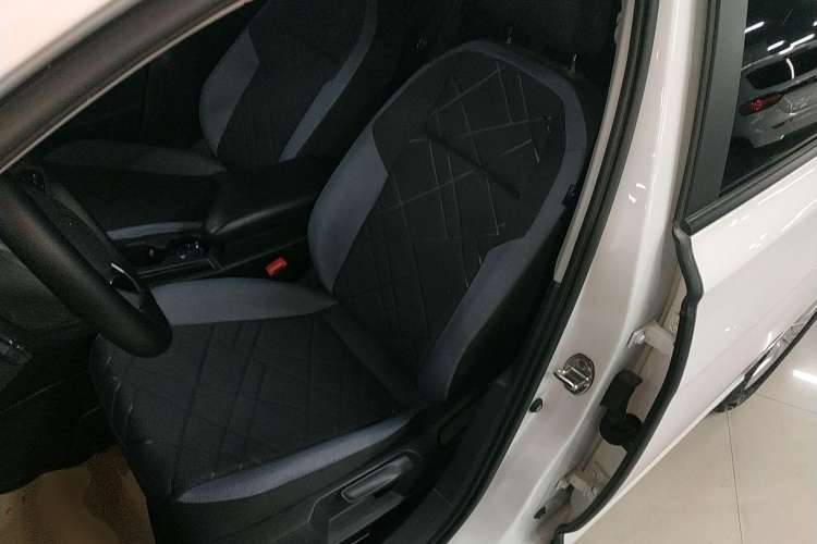 Used Volkswagen Lavida 2023 1.5L Automatic De Yi Edition