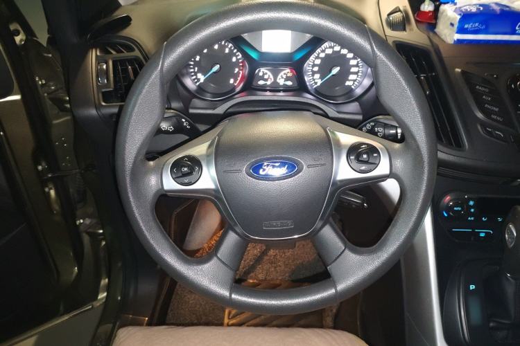 Used Ford Kuga 2015 1.5L GTDi Two-Wheel-Drive Comfort Model