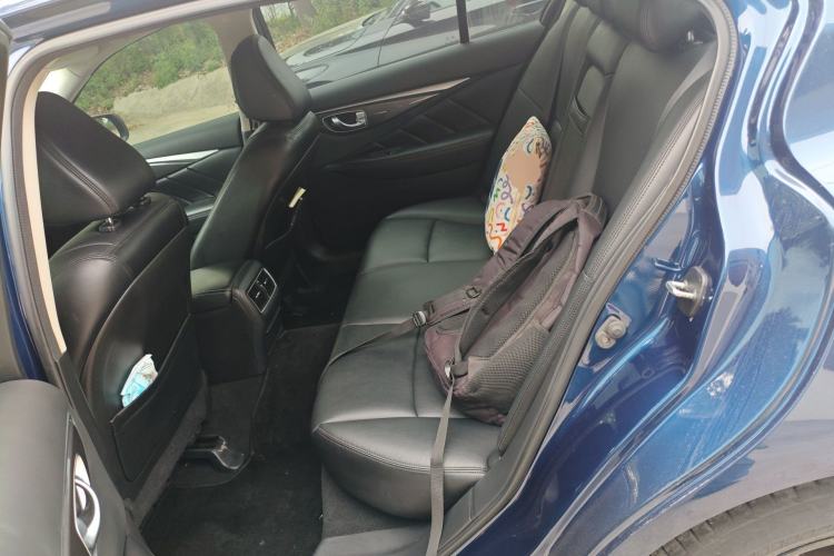 Used Infiniti Q50L 2018 2.0T Comfort Edition China VI Standard Left Rear Seat