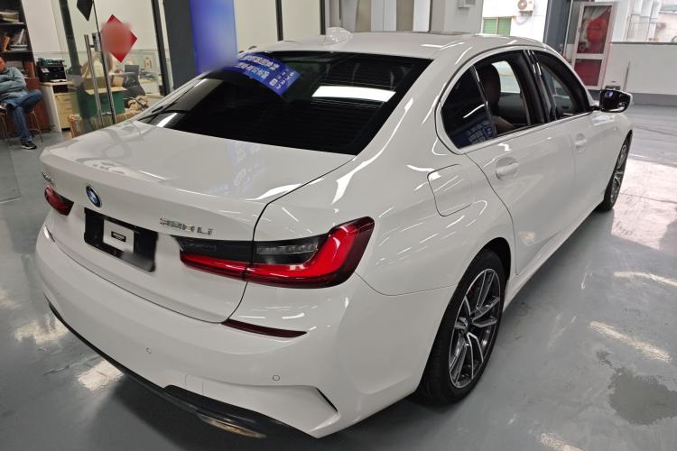 Used BMW 3 Series 2022 320Li M Sport Package Rear Right 45 Deg