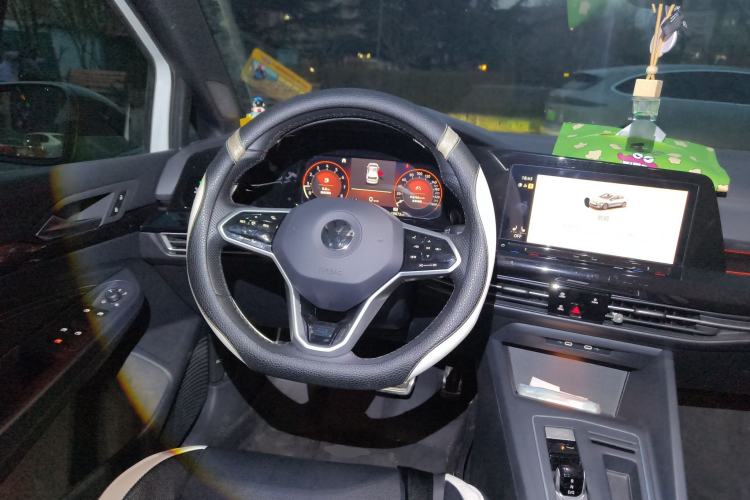 Used Volkswagen Golf 2021 280TSI DSG R-Line
