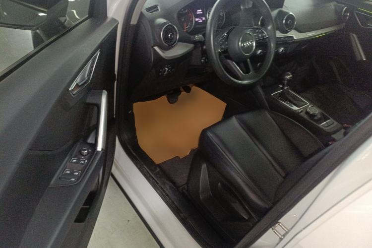 Used Audi Q2L 2021 35 TFSI Progressive Dynamic Edition
