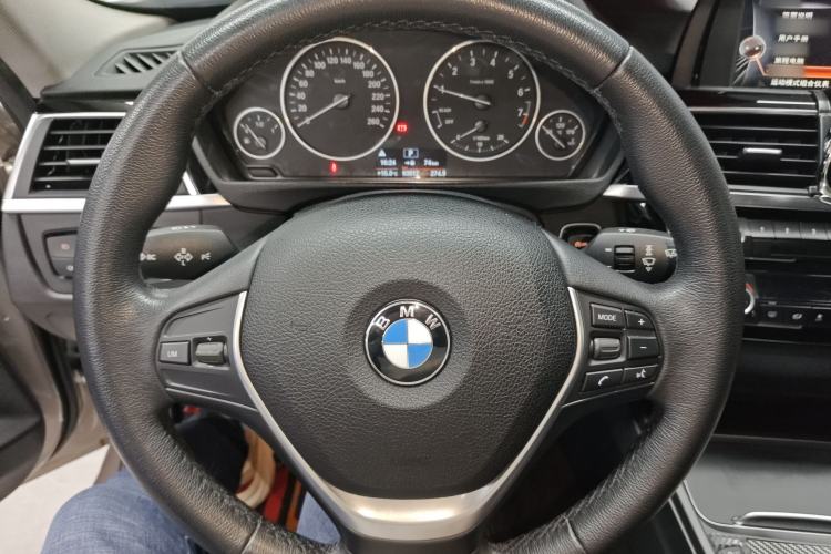 Used BMW 3 Series 2017 320Li xDrive Fashion Model
