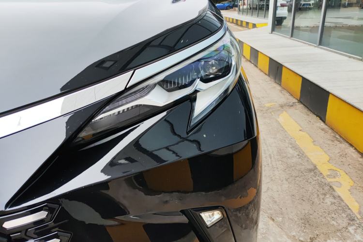 Used Toyota Sienna 2021 2.5L Hybrid Premium Edition