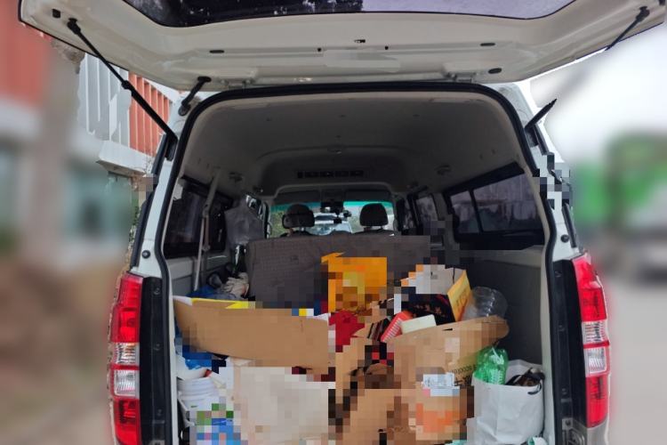 Used Jinbei New Hiace S 2023 1.5L Wealth Edition Passenger Van 5/6/7-Seater Central Air Conditioning Version SWC15M
