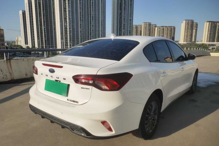 Used Ford Focus 2022 Sedan EcoBoost 180 Automatic Performance Edition