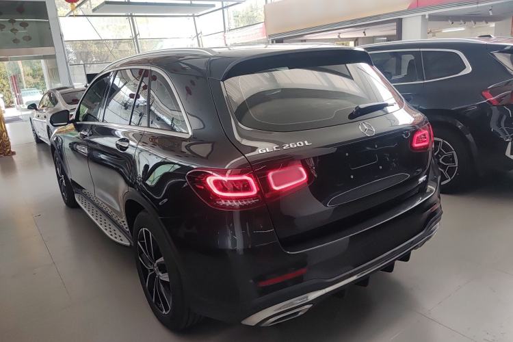 Used Mercedes-Benz GLC 2021 GLC 260 L 4MATIC Luxury Model Exterior 2