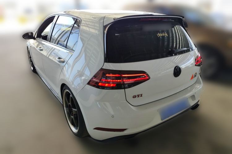 Used Volkswagen Golf GTI 2018 2.0 TSI GTI Rear Left 45 Deg